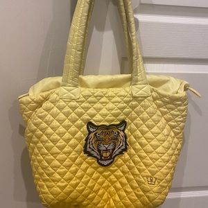 Oliver Thomas bag with tiger